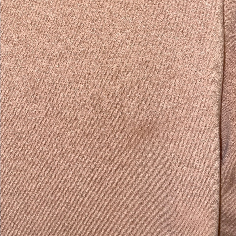 Nude Set - Picture 3 of 3